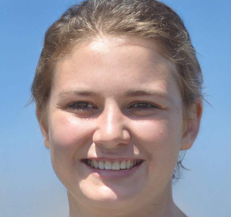 Portrait d'Élise Moreau, spécialiste en modélisation financière