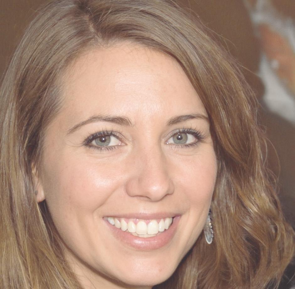 Portrait de Camille Dubois, formatrice senior